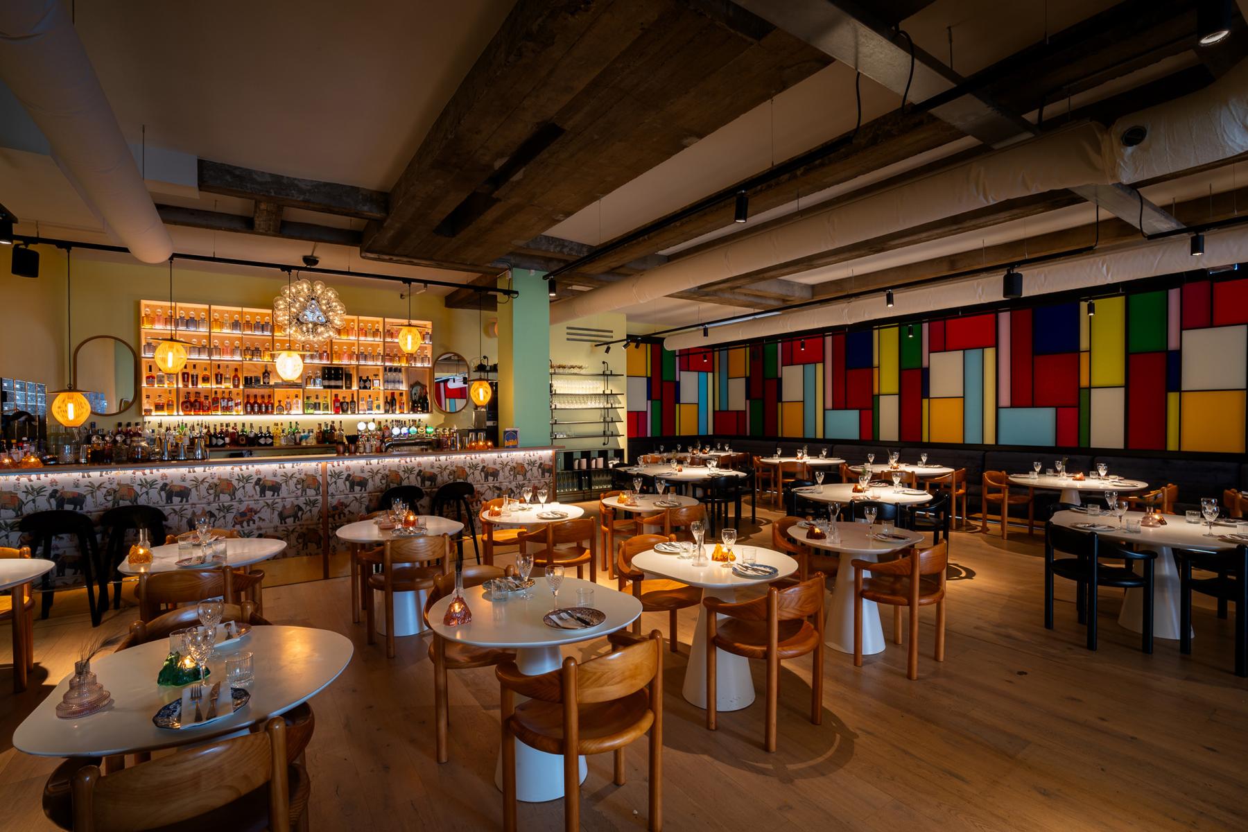 Dhaba Kitchen book hurtigt og direkte her ->