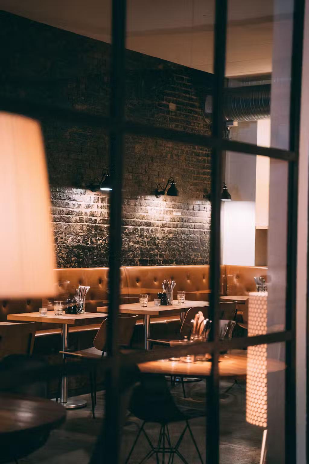 Hele Restauranten