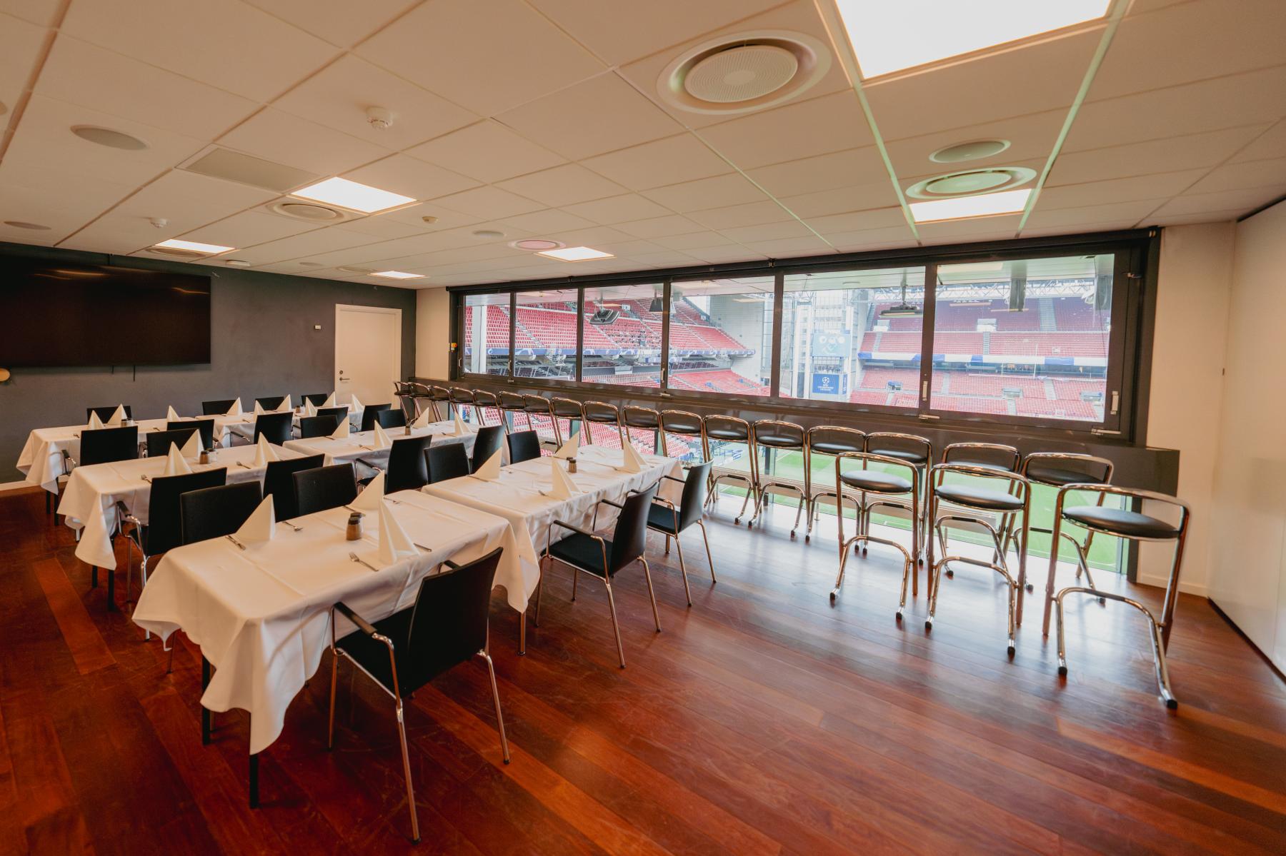 Panorama Lounge 3