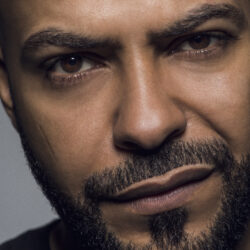 book kontakt Johnson Recommended artist