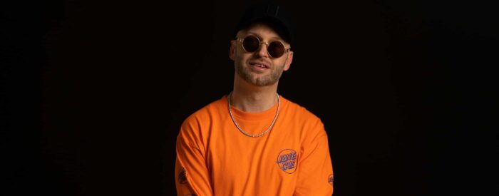 book kontakt Djames Braun