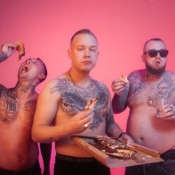 book kontakt ude af kontrol